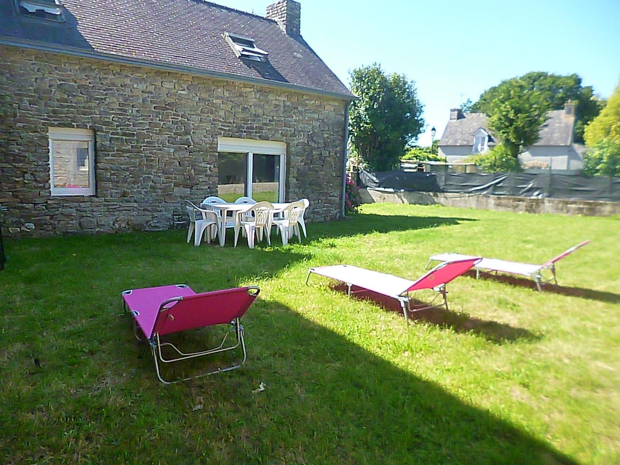 Gite Au Calme Centre Finistere Jardin Clos Tregourez Экстерьер фото